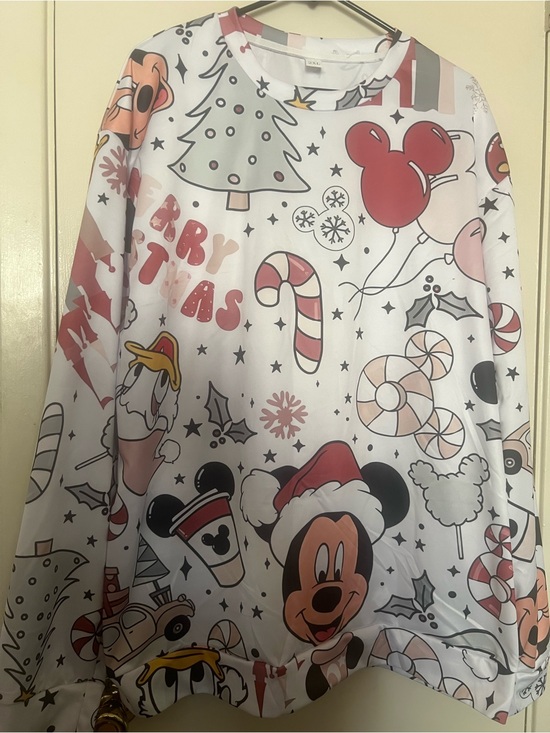 Disney Sweaters - Christmas Mickey & Friends Graphic Sweatshirt - White & Red